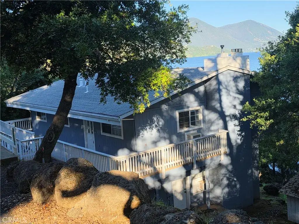13674 Anderson, Lower Lake