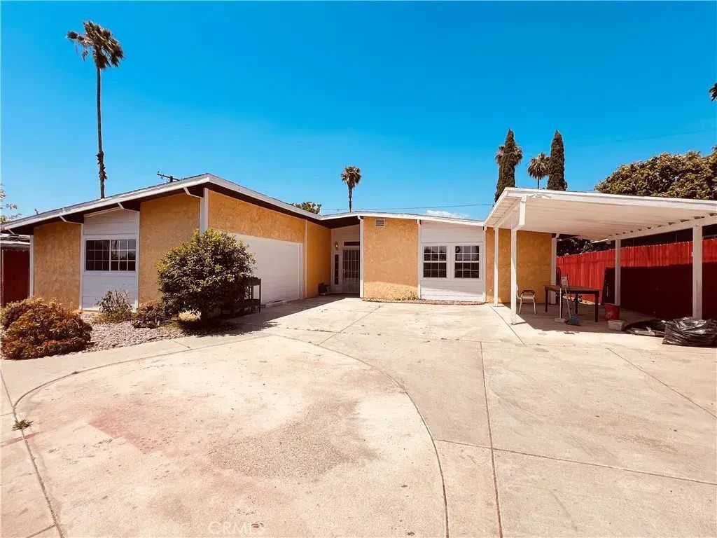 16151 E Kingside, Covina