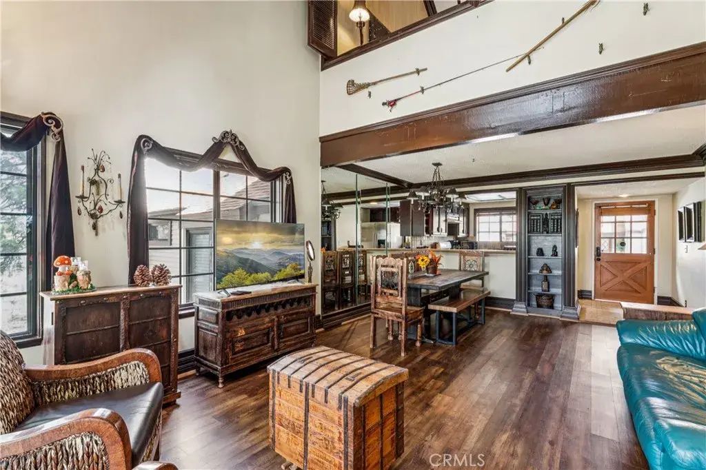 203 Village, Lake Arrowhead