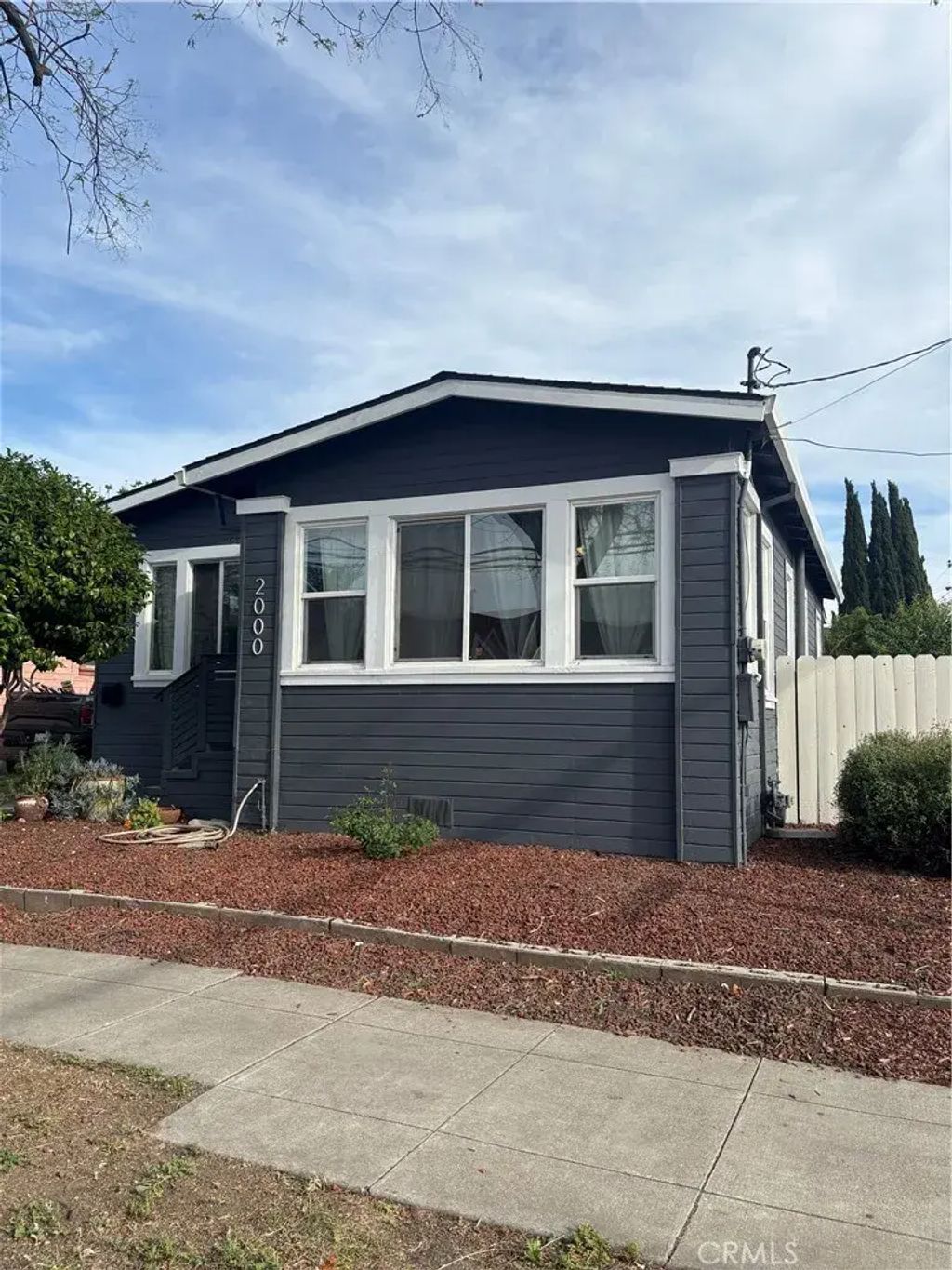 2000 82nd, Oakland