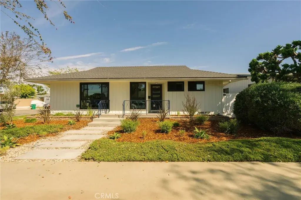 2050 Josie Avenue, Long Beach