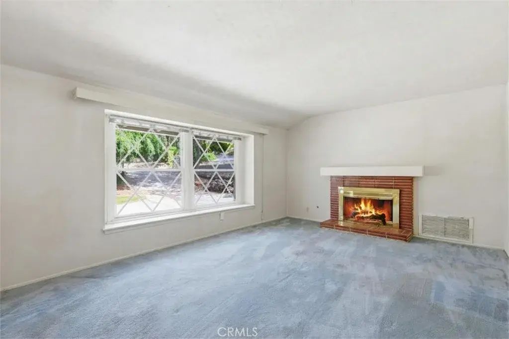 10136 Mcbroom, Sunland