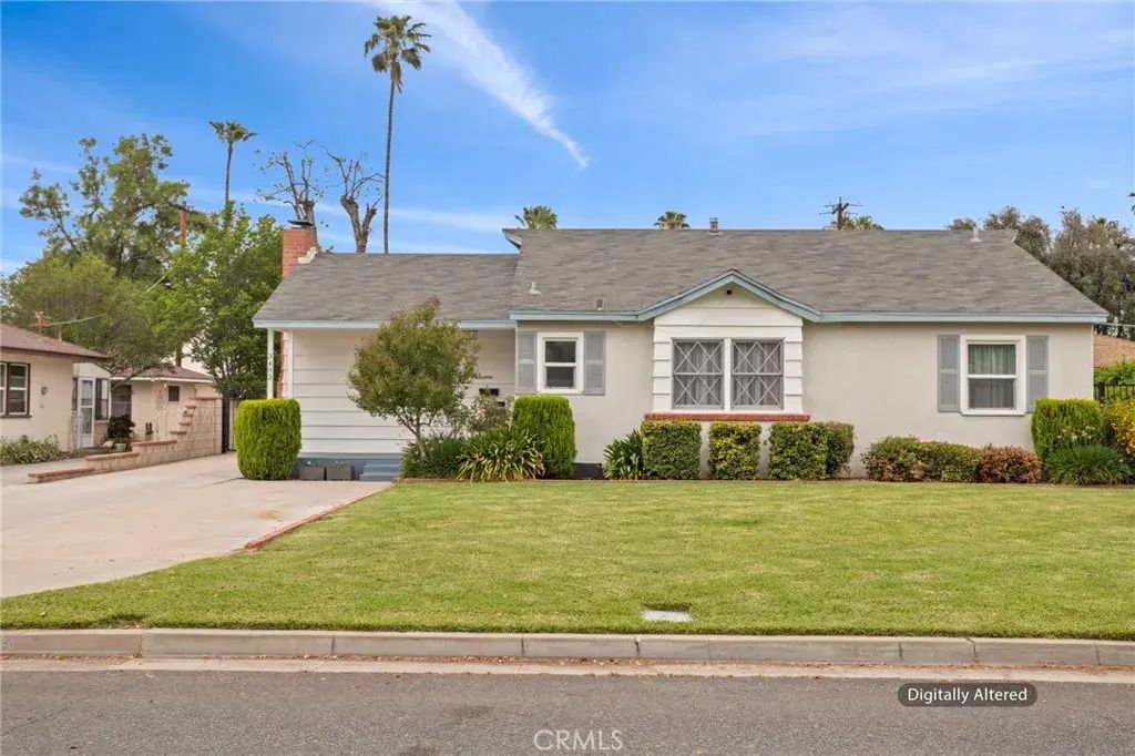 3483 Wanda, Riverside
