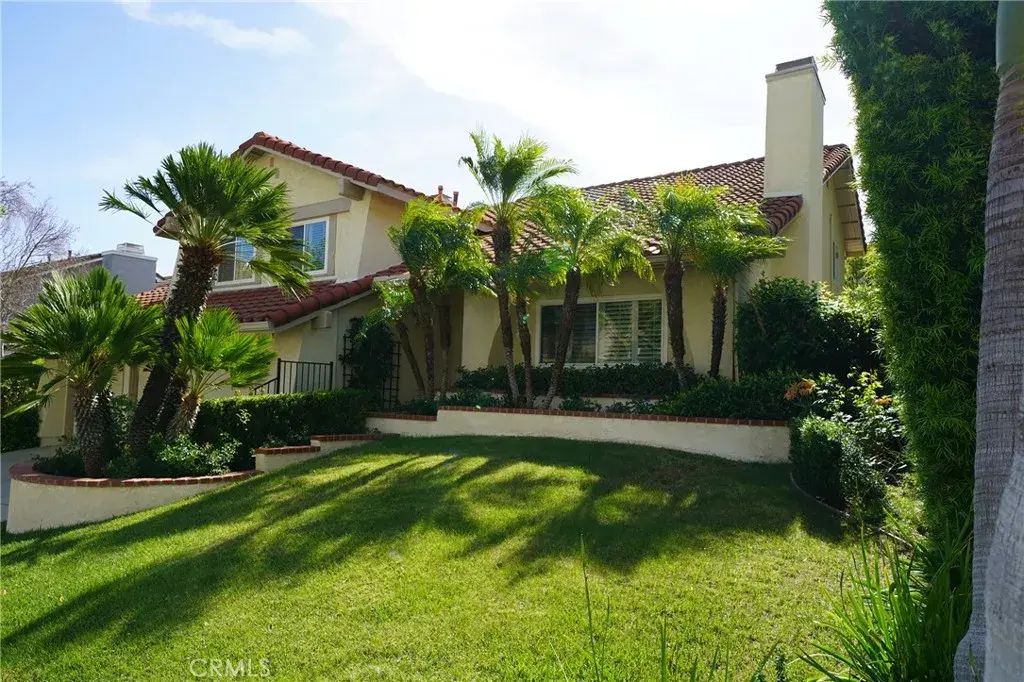 7156 Castle Peak, West Hills