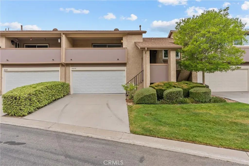 20038 Avenue Of The Oaks, Newhall