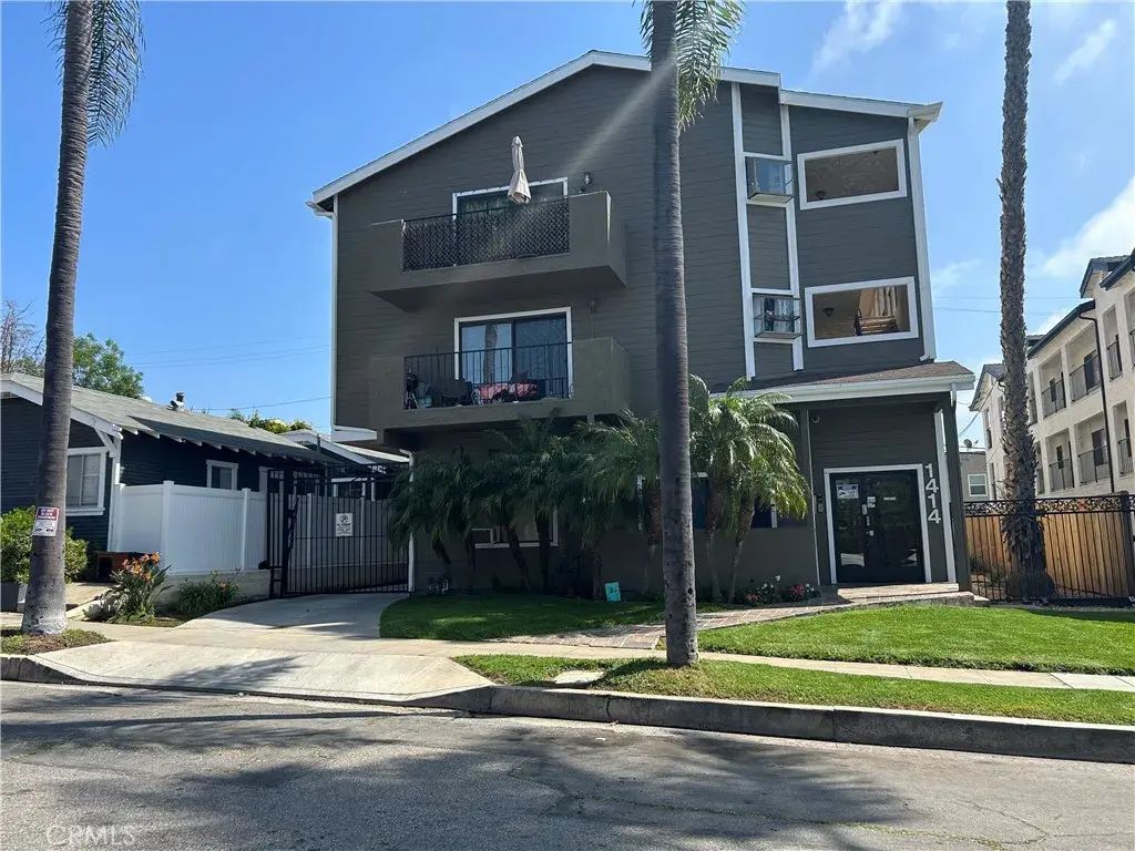 1414 Coronado 302, Long Beach