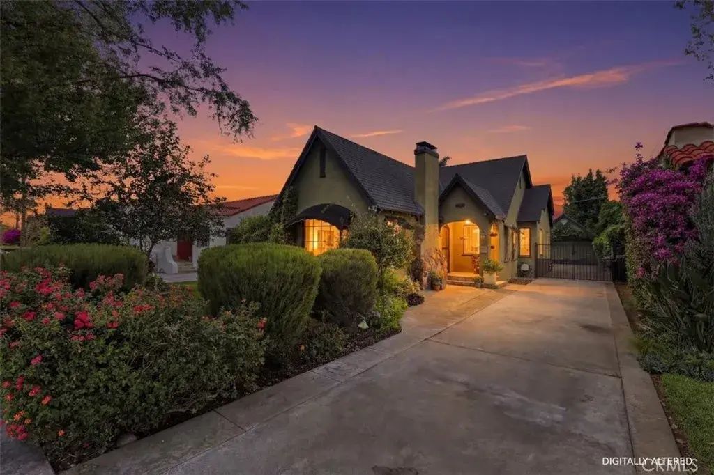 4593 Merrill, Riverside
