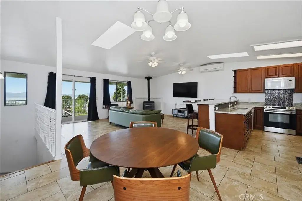 6935 Echo Drive, Kelseyville