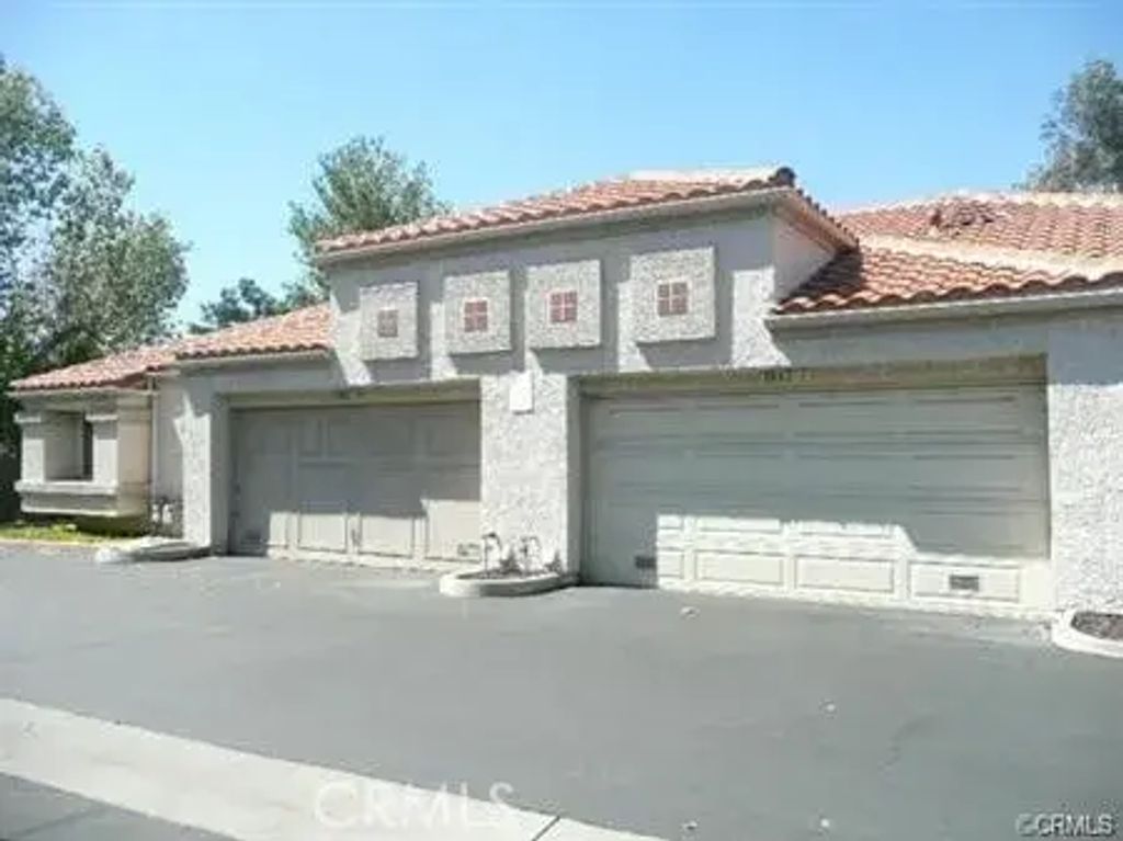 9882 Arrow, Rancho Cucamonga