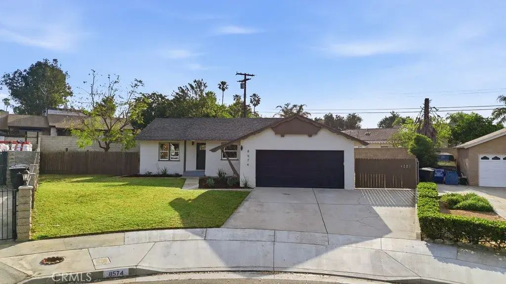 8574 Holly Ln, Riverside