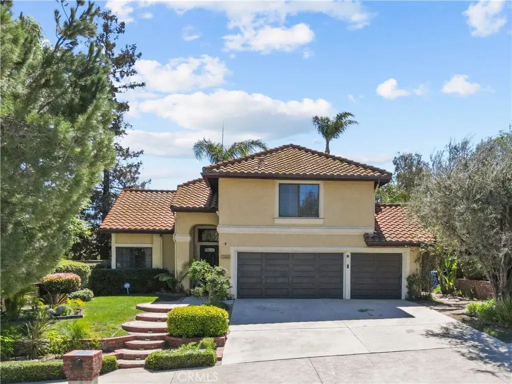 23684 Strathern, West Hills