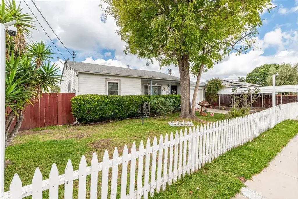 296 Southern Rd, El Cajon