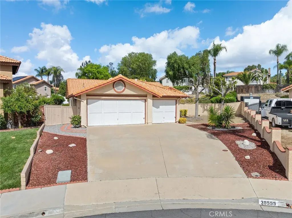 39555 Glenwood Court, Murrieta