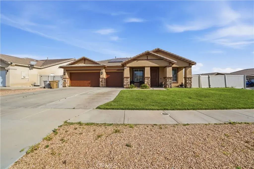 13914 Pokeberry Court, Hesperia