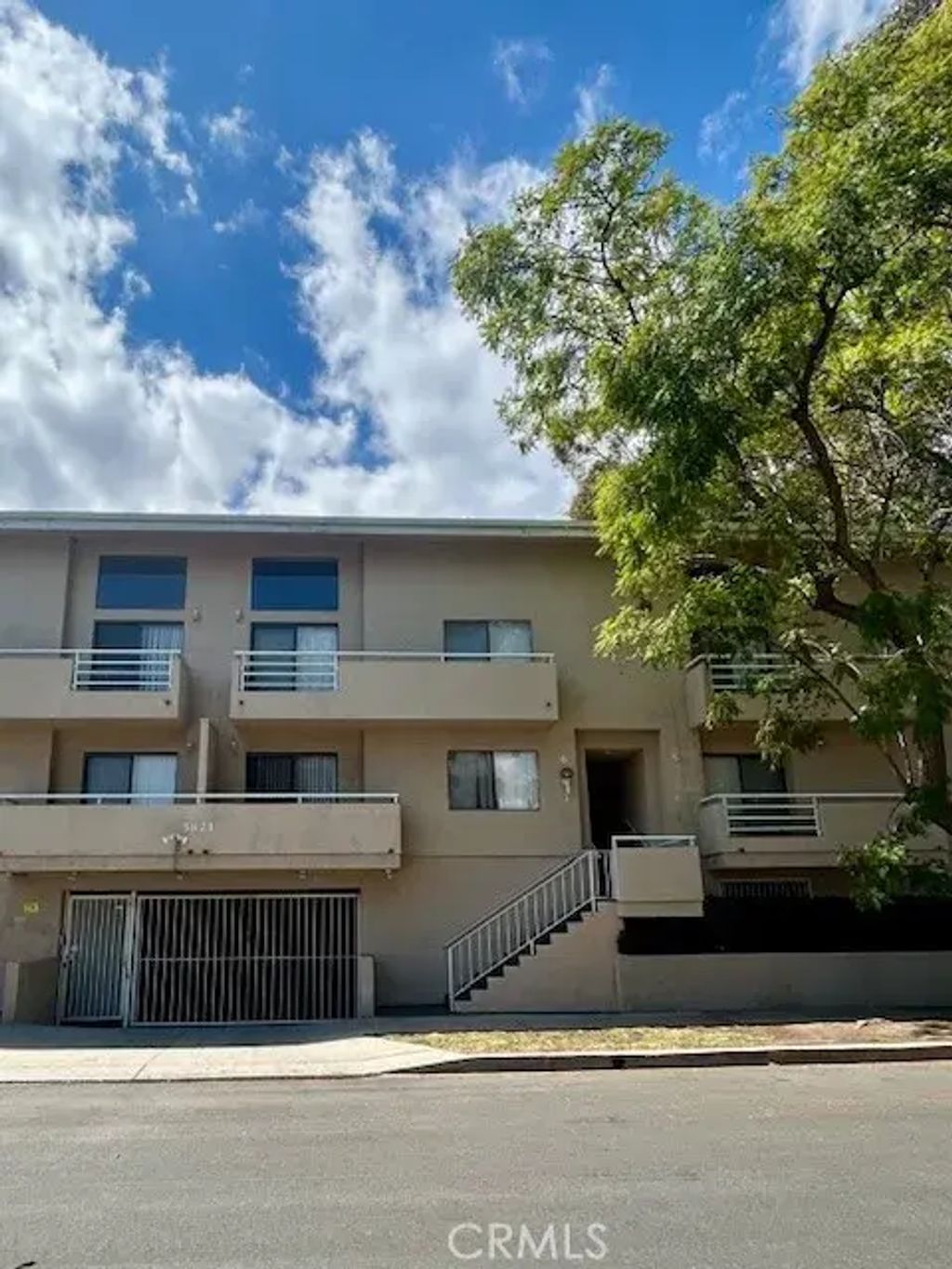 5821 Sylmar Avenue 4, Van Nuys