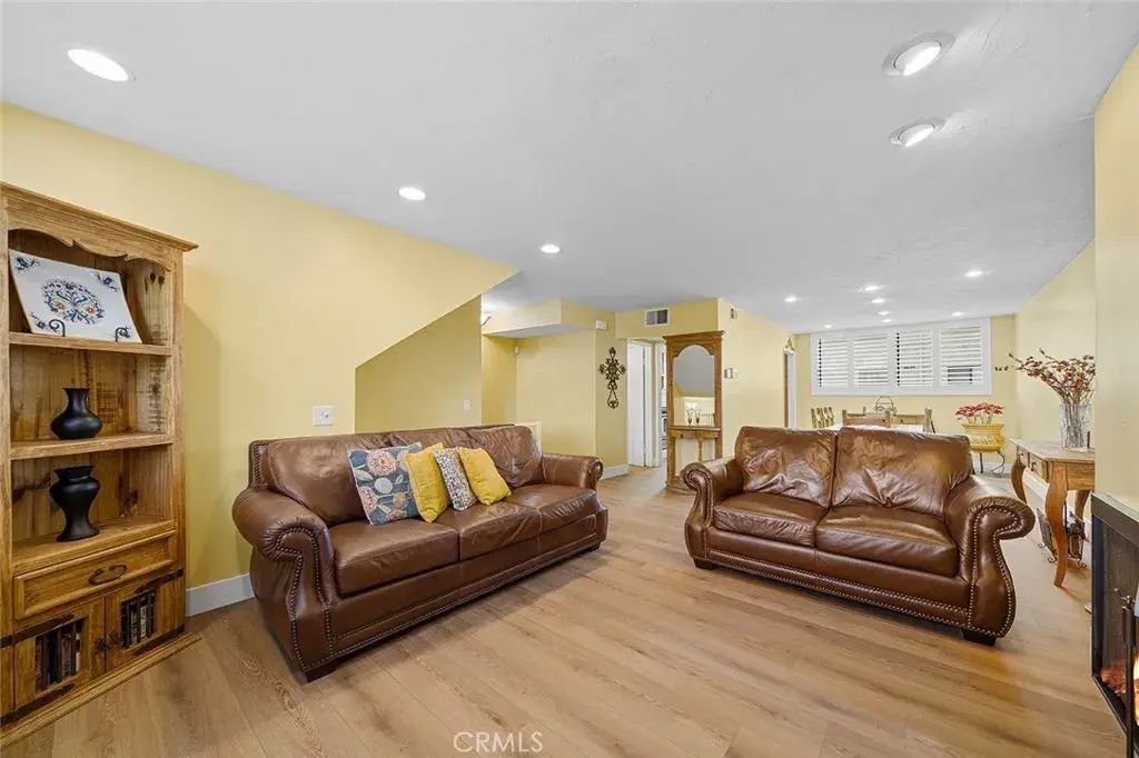 1835 San Diego, West Covina