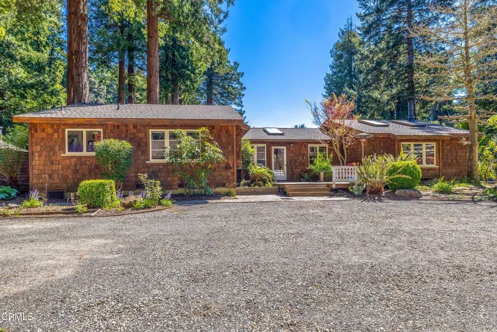 32450 Simpson Lane, Fort Bragg