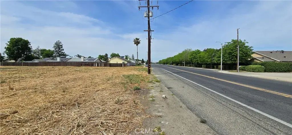 W Inyo, Tulare