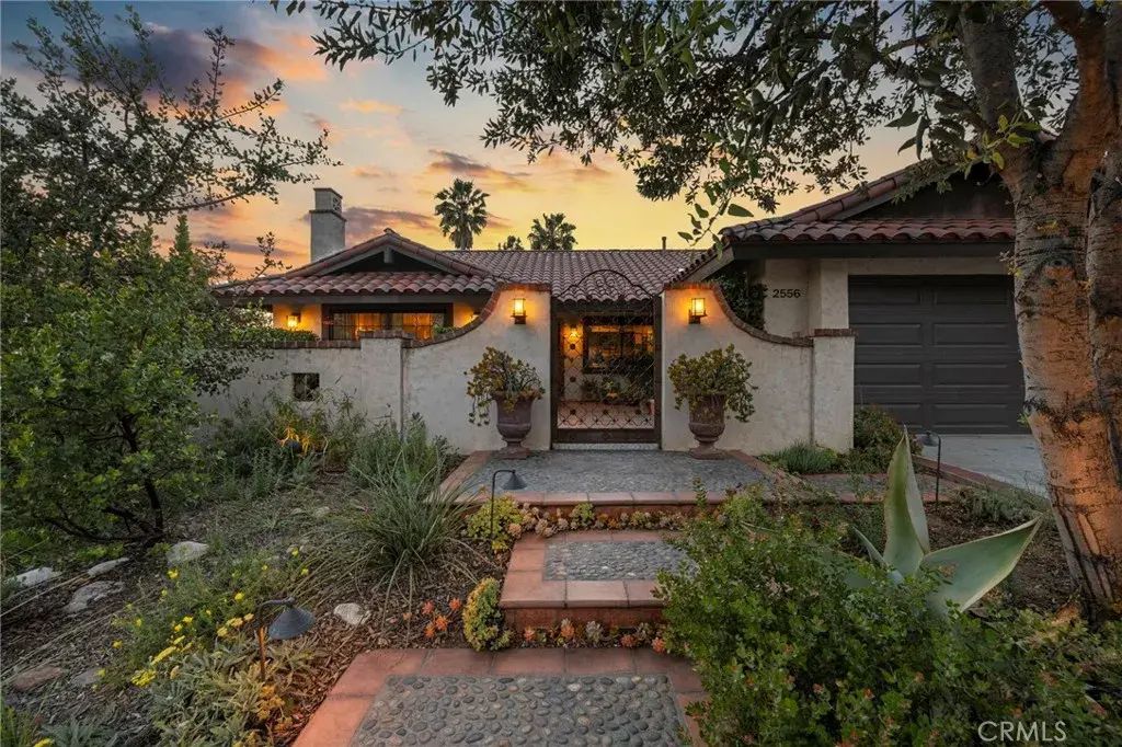 2556 N Ridgecrest, Orange