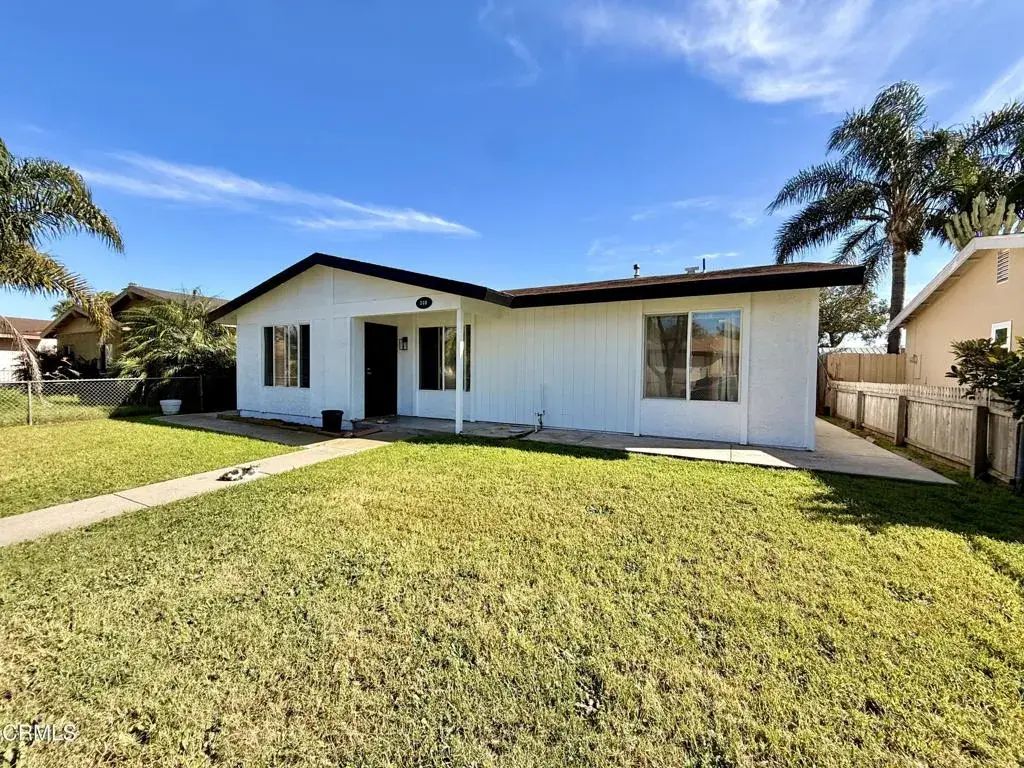 510 Fairbourne Place, Oxnard