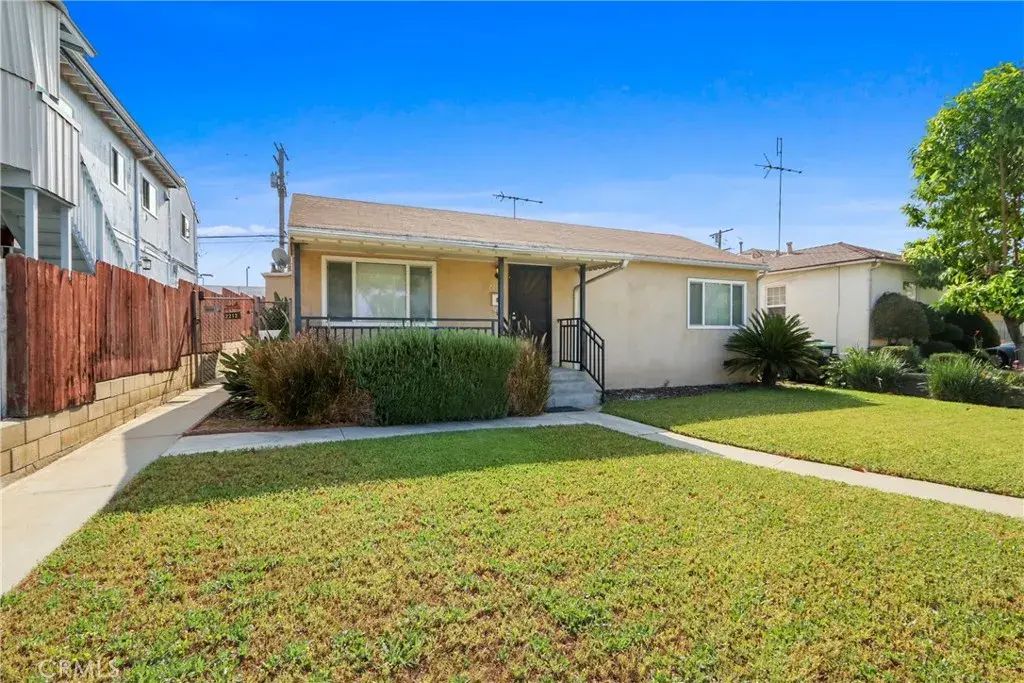 2212 S Isabella Avenue A, Monterey Park