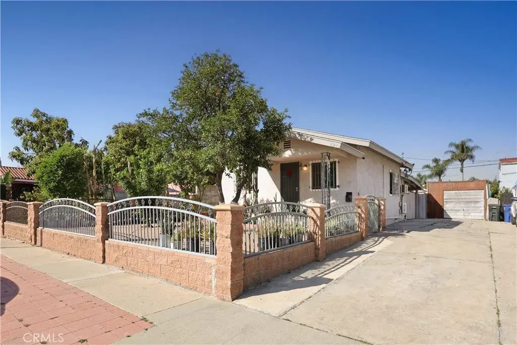 6249 Hollenbeck, Huntington Park