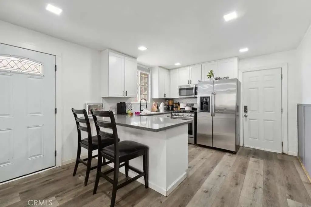603 Hill, Bakersfield