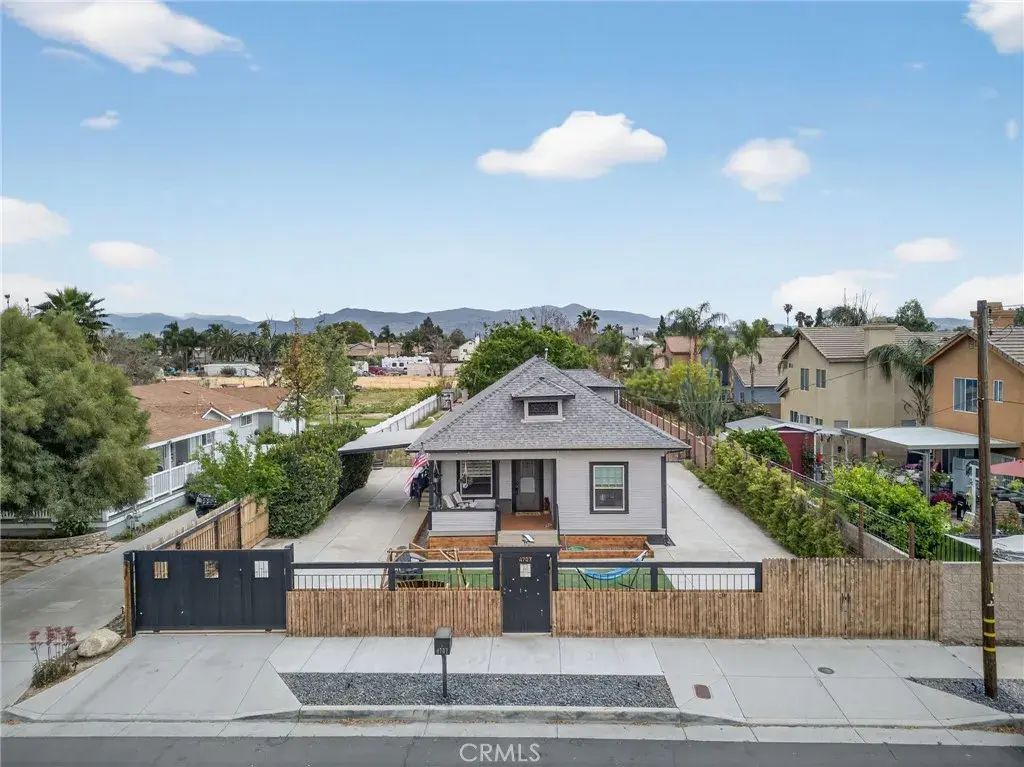 4707 Berkley, Hemet