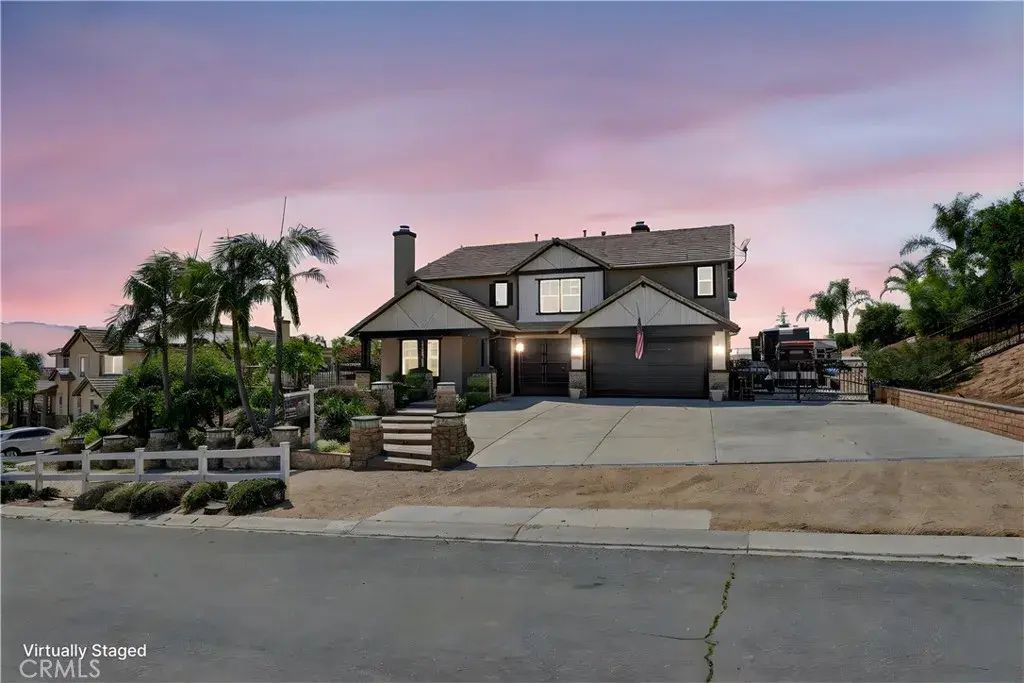 1444 Foxtrotter Road, Norco