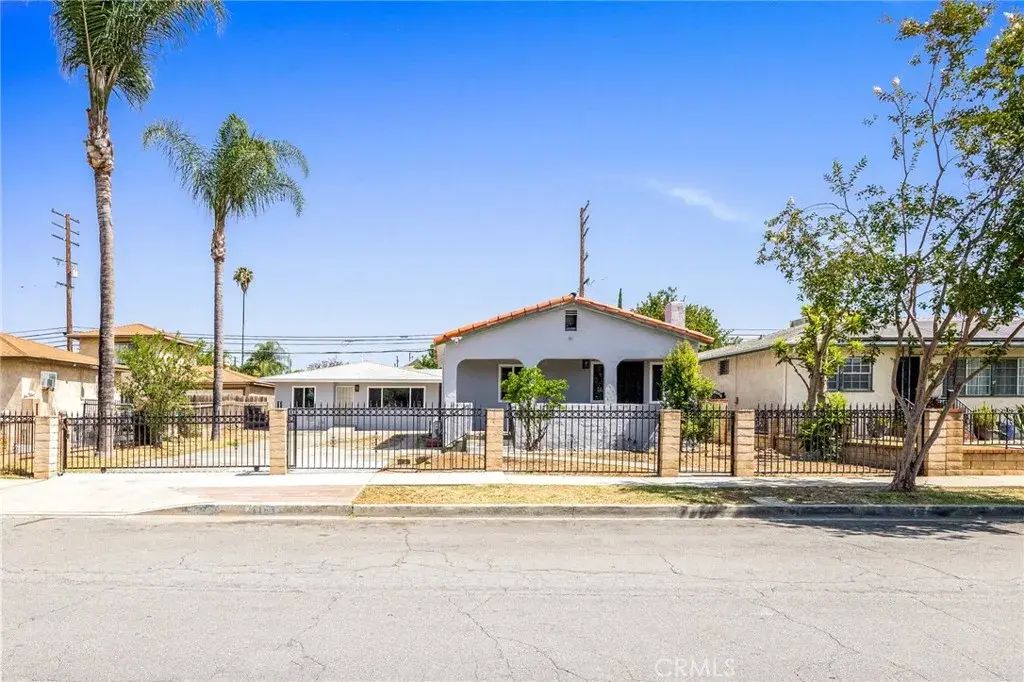 1163 W 3rd Street, Pomona