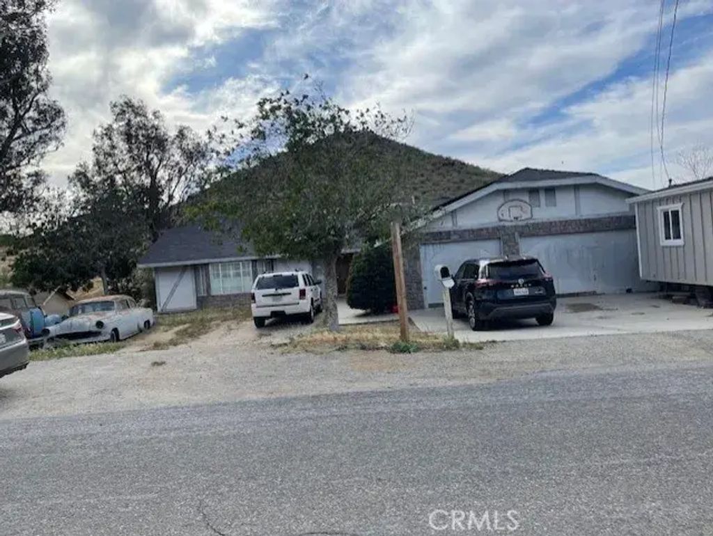 5445 Cedar, Jurupa Valley