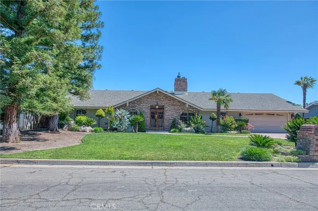 1521 S Bush, Fresno