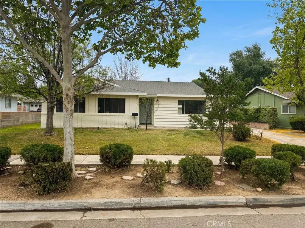 5654 Tower Road, Riverside