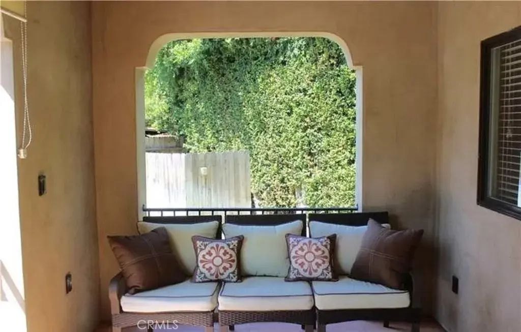 507 Grove Place, Glendale