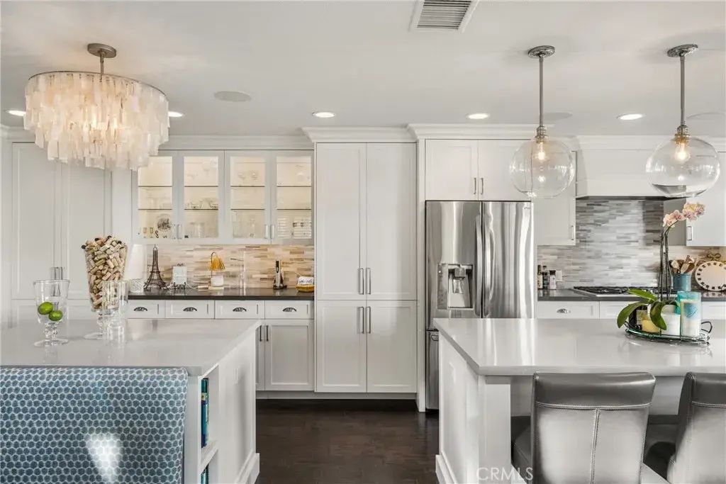 8589 Shadow Lane, Fountain Valley