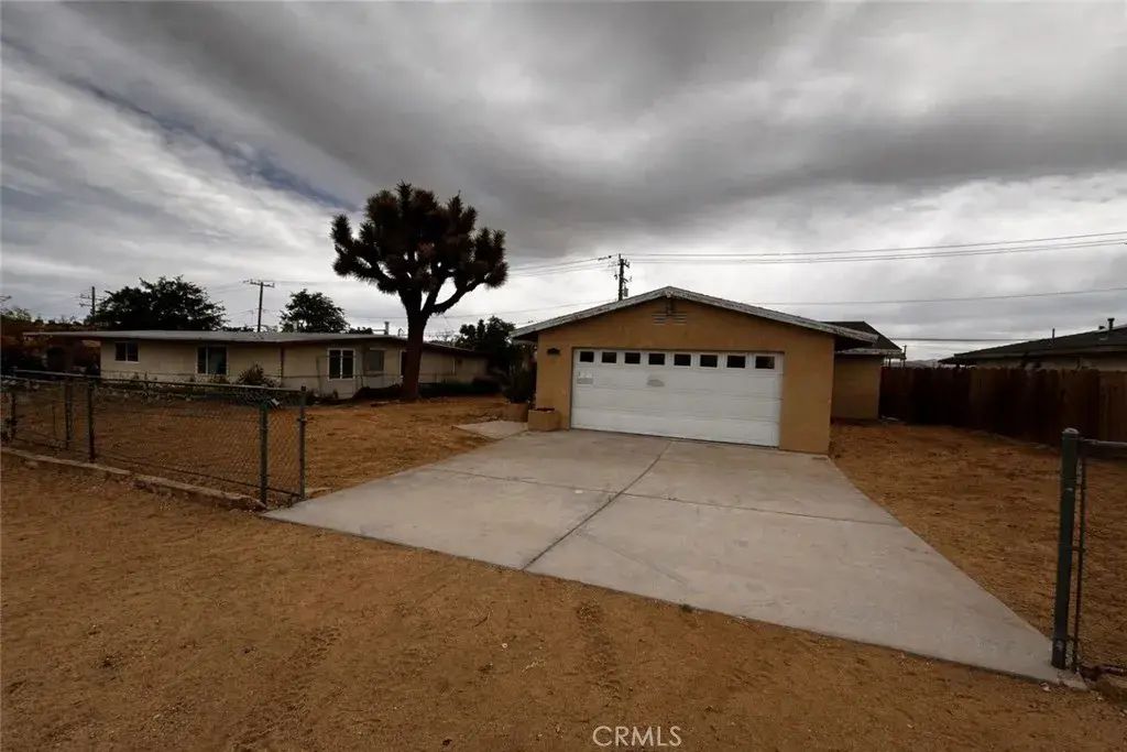 6317 Indio Avenue, Yucca Valley