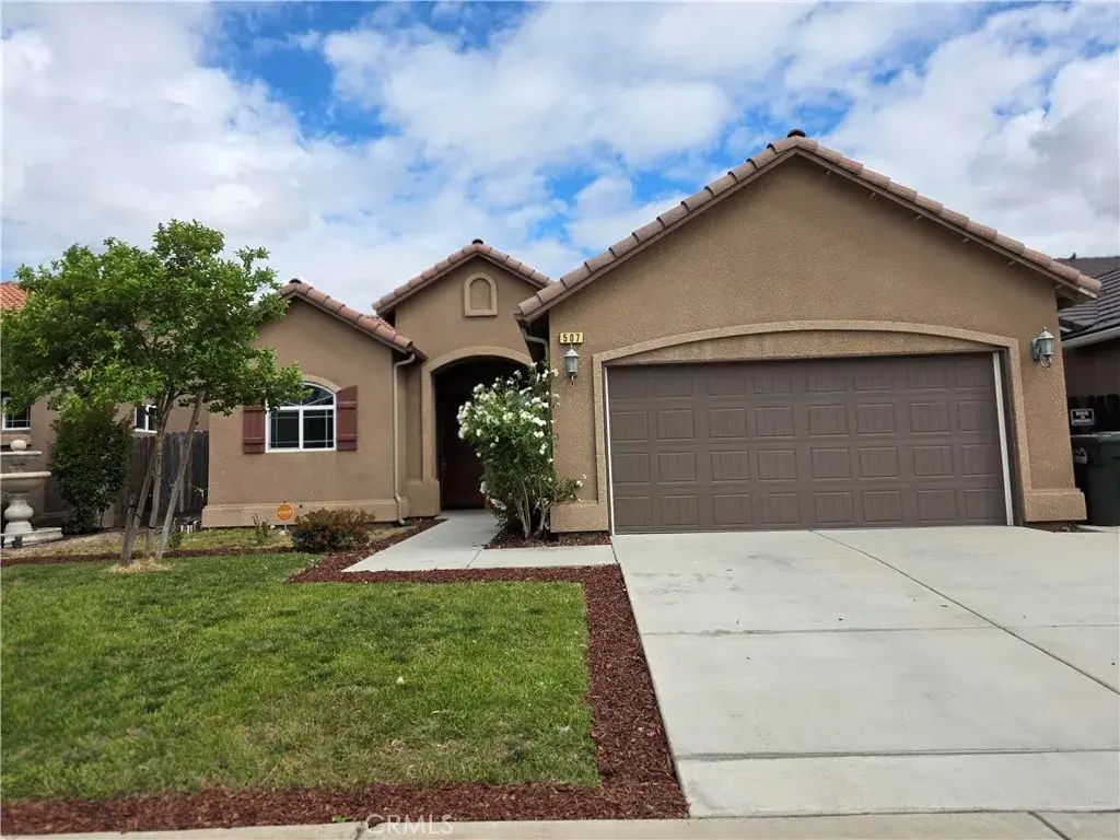 507 Hart, Merced