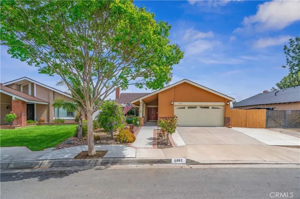 5892 Oak Meadow, Yorba Linda