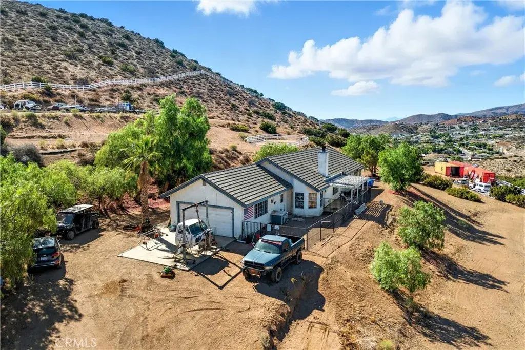 34215 Simla, Acton
