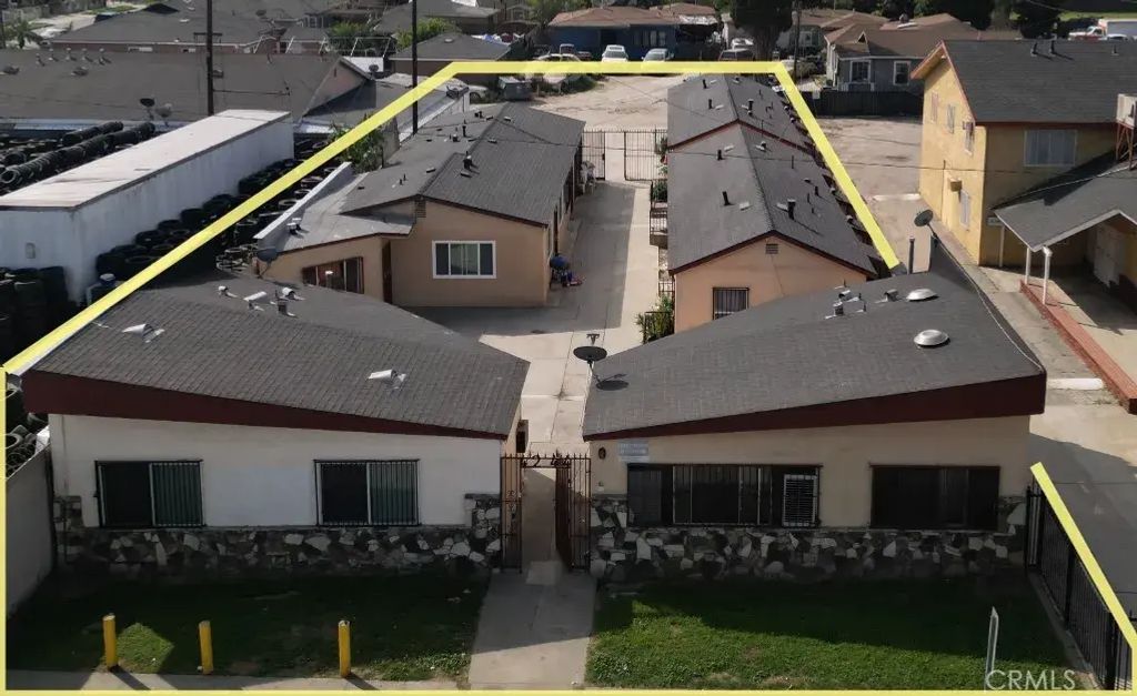 4244 E Compton, Compton