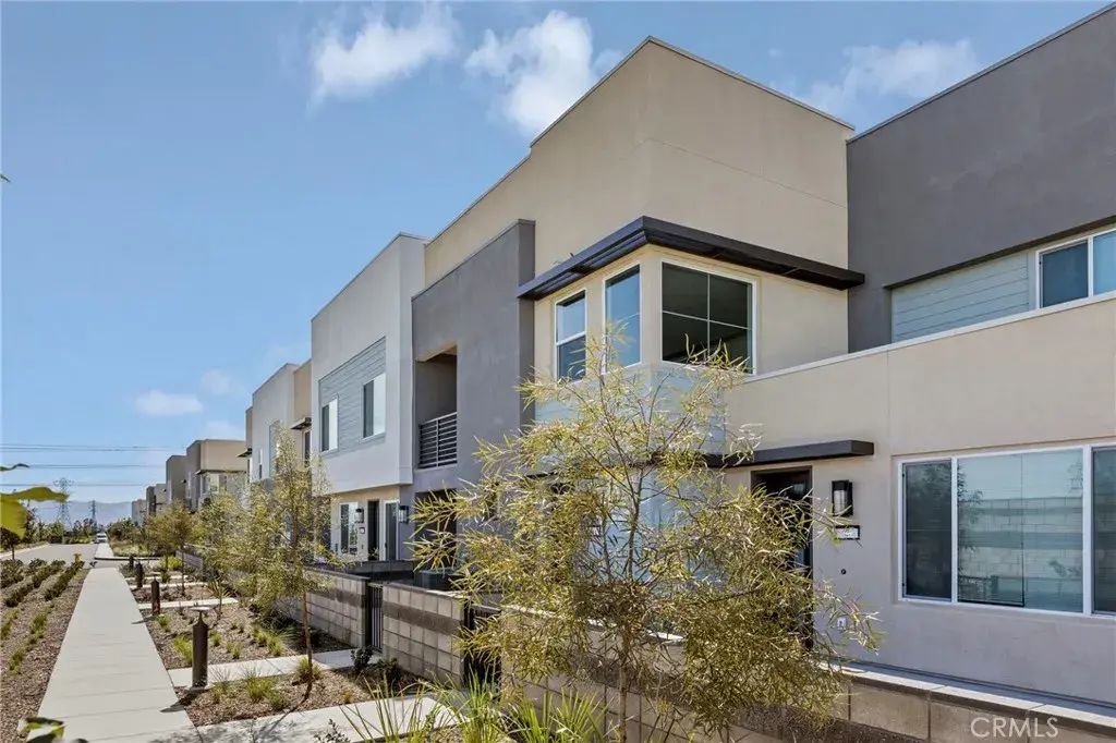 3679 W S. Eichler Paseo 11, Ontario