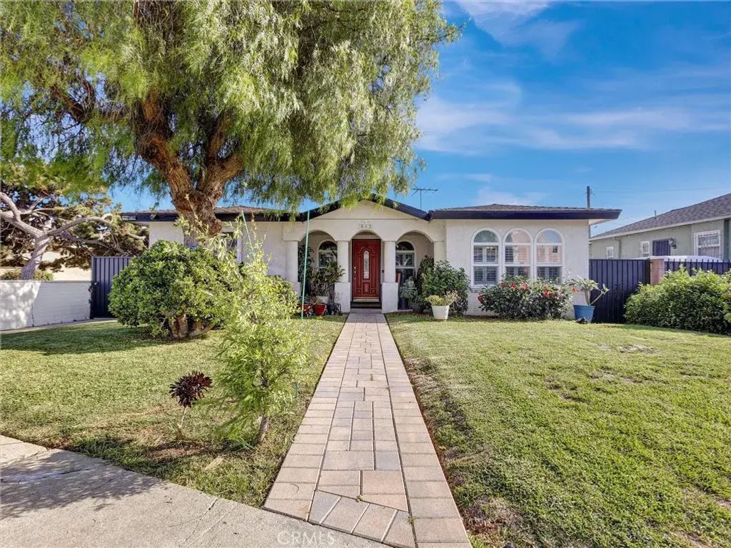 812 W Athens, Los Angeles