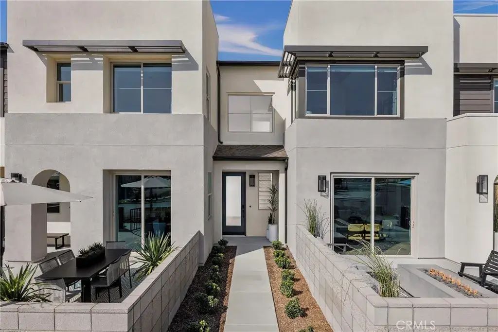 3242 South Agate Paseo, Ontario