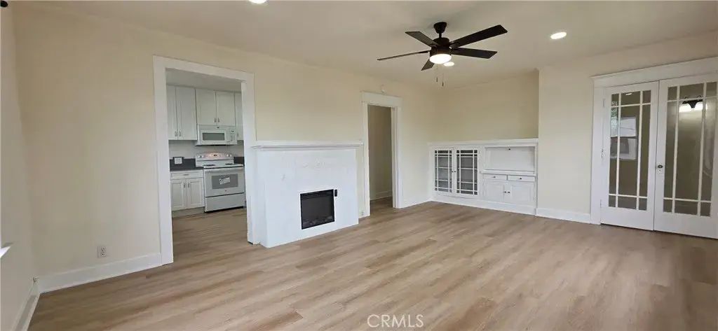 2838 E 4th, Long Beach