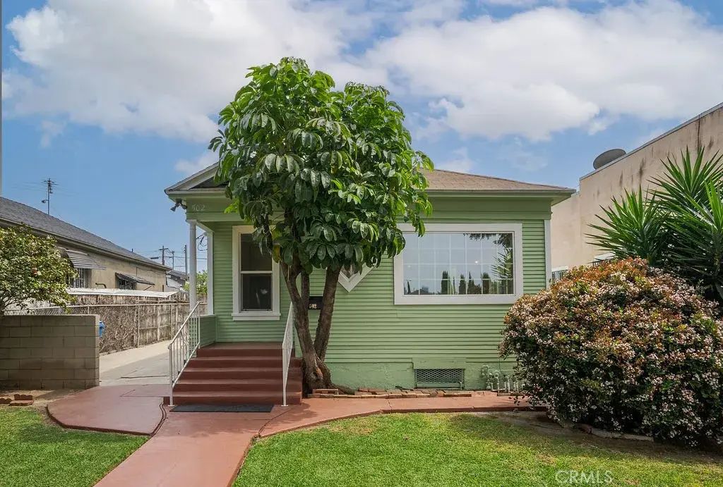 502 S Soto, Los Angeles
