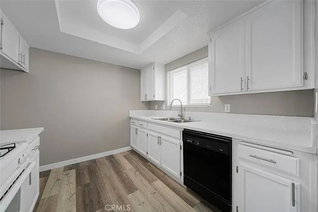 1335 Newport Avenue 209, Long Beach