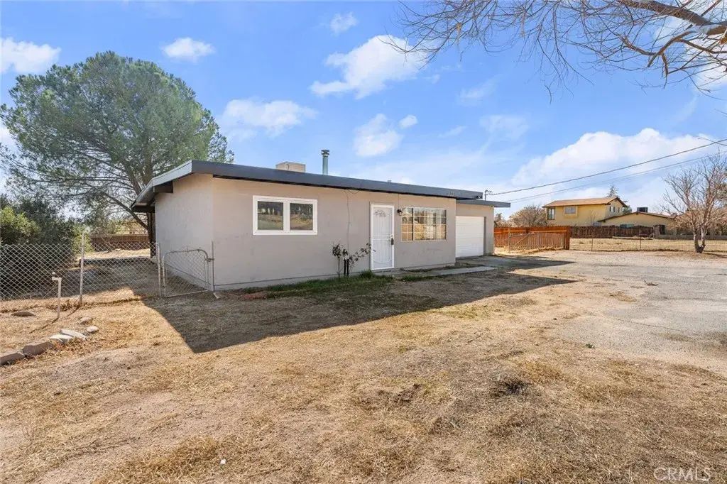 19223 Rocksprings Road, Hesperia