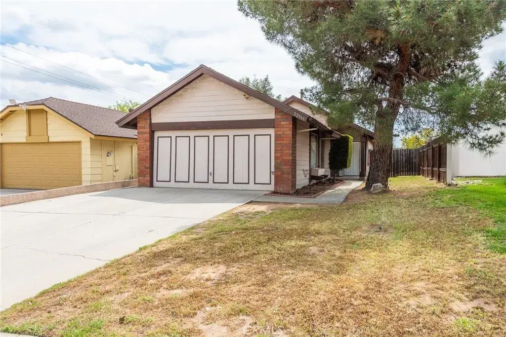 22961 Chambray Drive, Moreno Valley