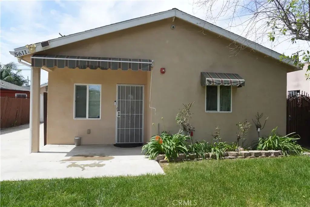 5611 Lemon, Long Beach