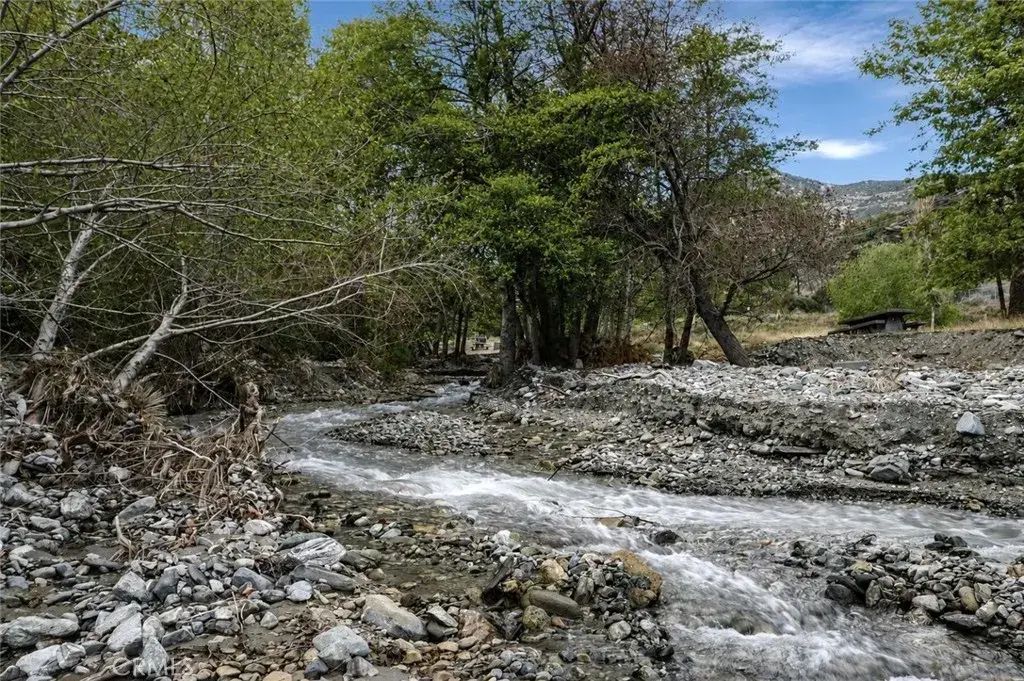 13992 Irving Lane, Lytle Creek